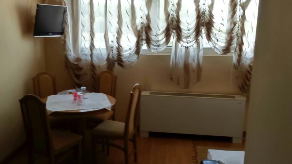 Motel Kneginja Čačak Cameră foto