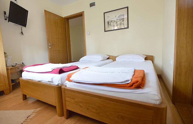 Motel Kneginja Čačak Cameră foto