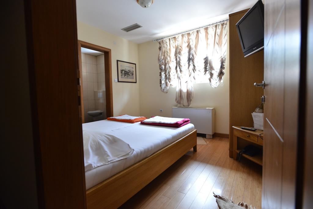 Motel Kneginja Čačak Cameră foto