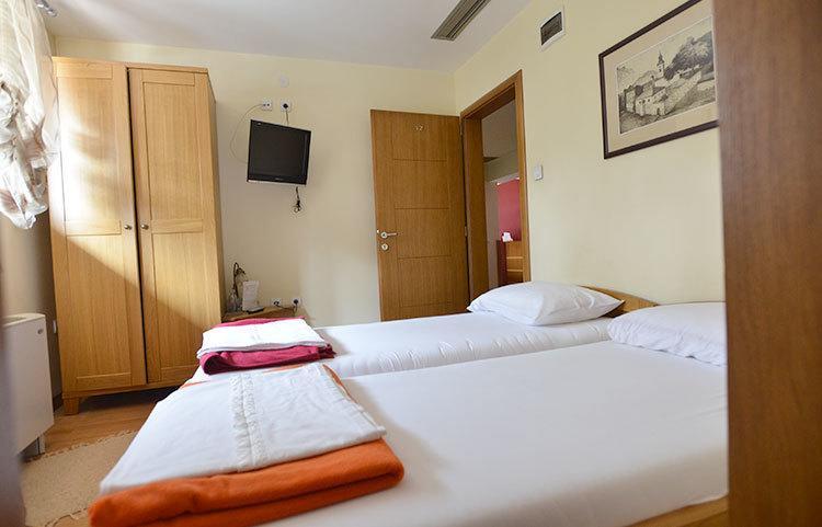 Motel Kneginja Čačak Cameră foto